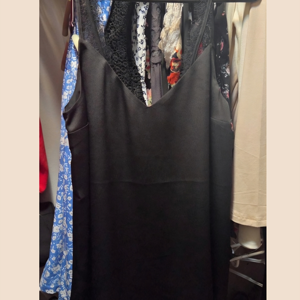 Womens Black Express Sleeveless Top